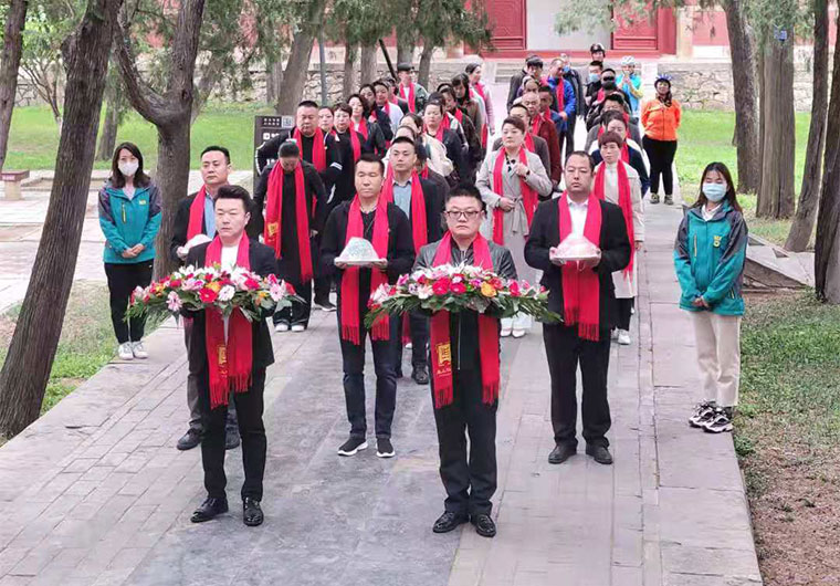 2021年承接泰山岱廟祈?；顒? class=